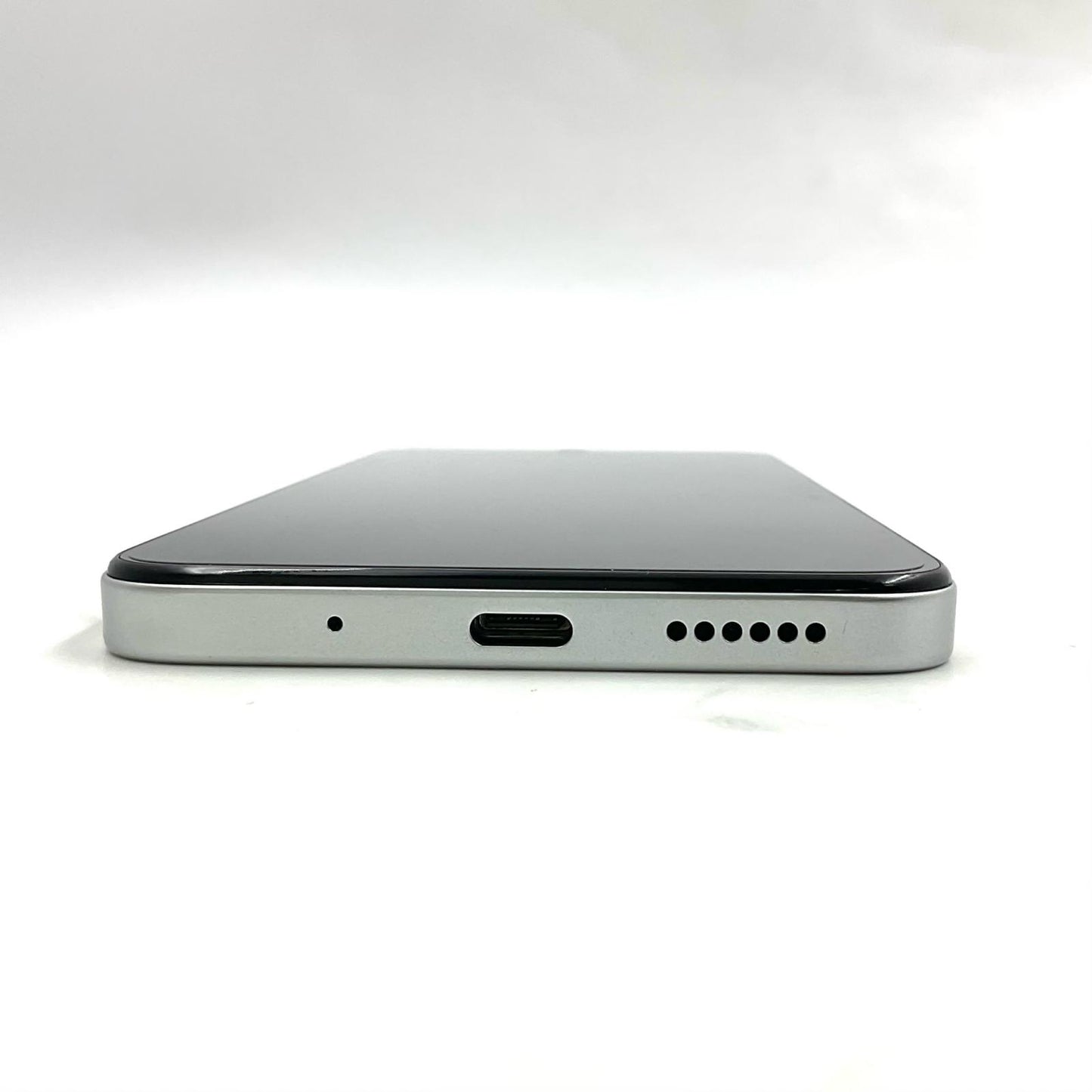 【全額返金保証】【最速発送】Xiaomi Redmi 12 5G 128GB ポーラーシルバー au XIG03 白ロム 超美品 動作確認済