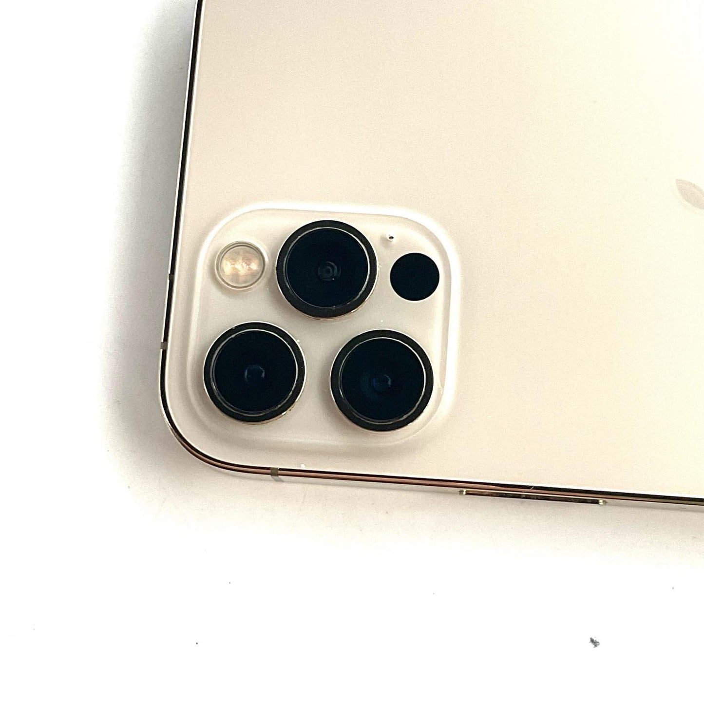 【全額返金保証】【最速発送】Apple iPhone iPhone 12 Pro 128GB ゴールド Softbank SIMフリー 白ロム 動作確認済 77%