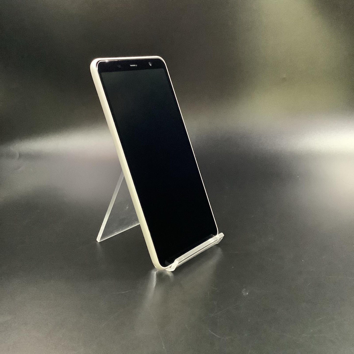 【全額返金保証】【最速発送】富士通 arrows Be 4 Plus 64GB docomo F-41B 白ロム 美品 動作確認済
