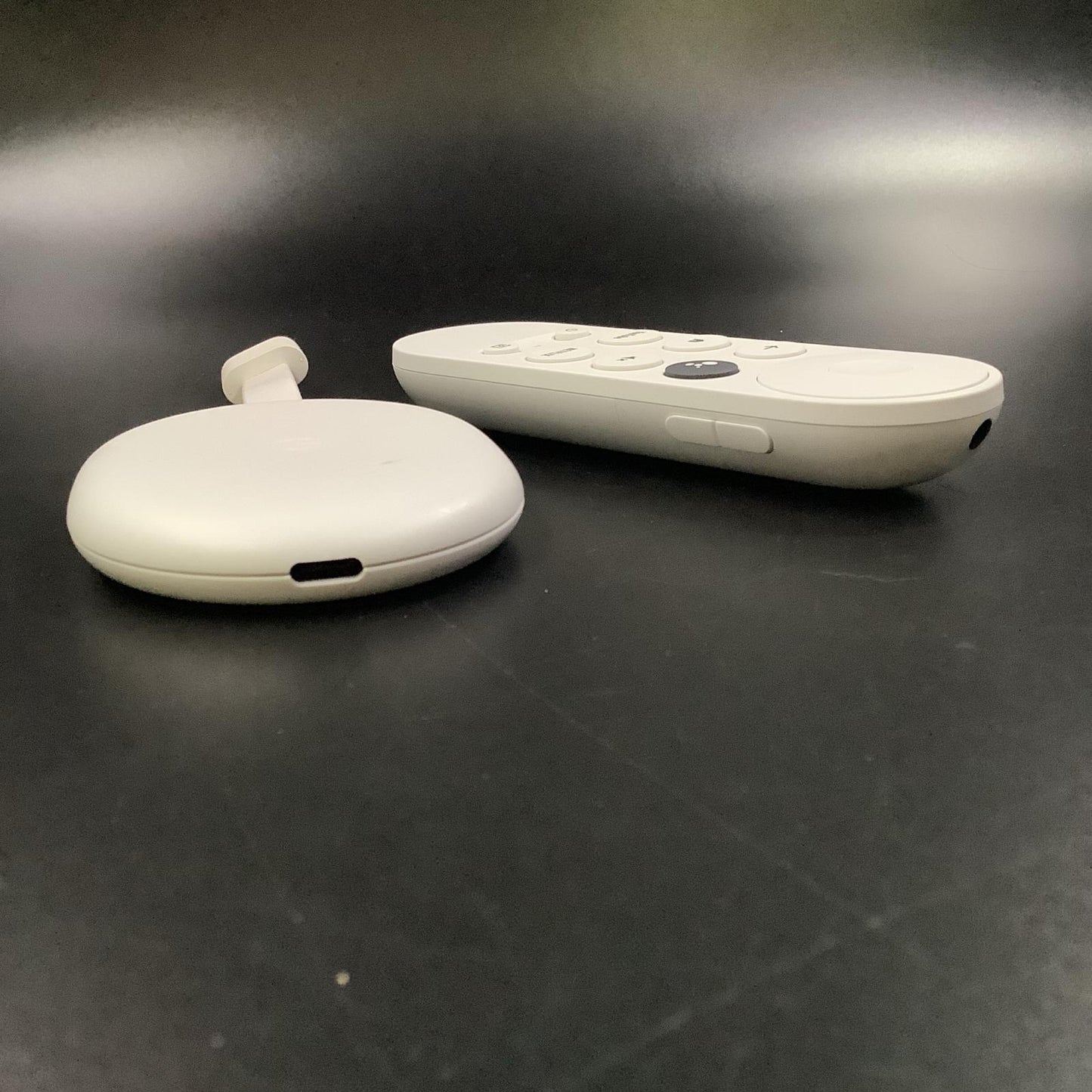 【全額返金保証】【最速発送】Google Chromecast with Google TV G9N9N GA01919-JP 美品 動作確認済