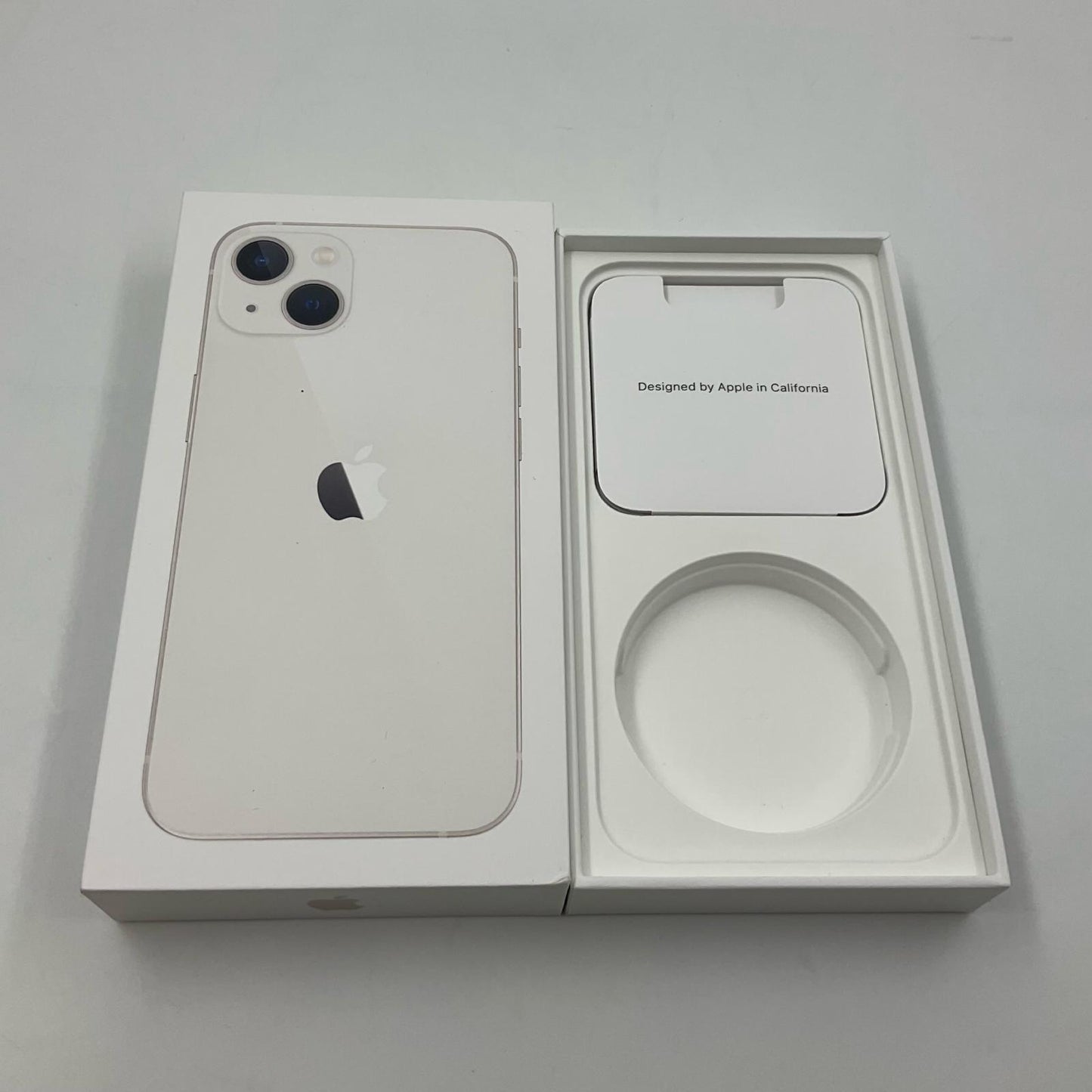 【全額返金保証】【最速発送】Apple iPhone iPhone 13 128GB スターライト au 美品 動作確認済 85%