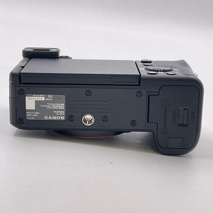 【全額返金保証】【最速発送】Sony デジタル一眼 α7C ILCE-7C ボディ ブラック 美品 動作確認済