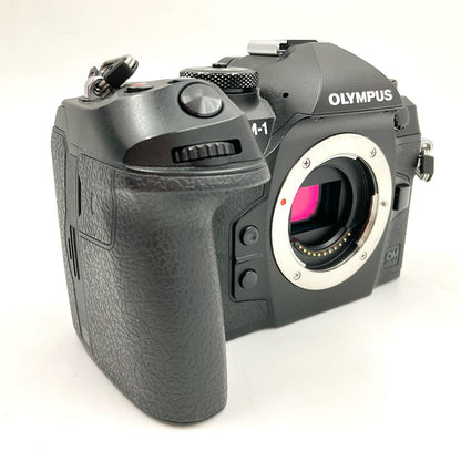 【全額返金保証】【最速発送】OM SYSTEM デジタル一眼 OM SYSTEM OM-1 ボディ ブラック 美品 動作確認済