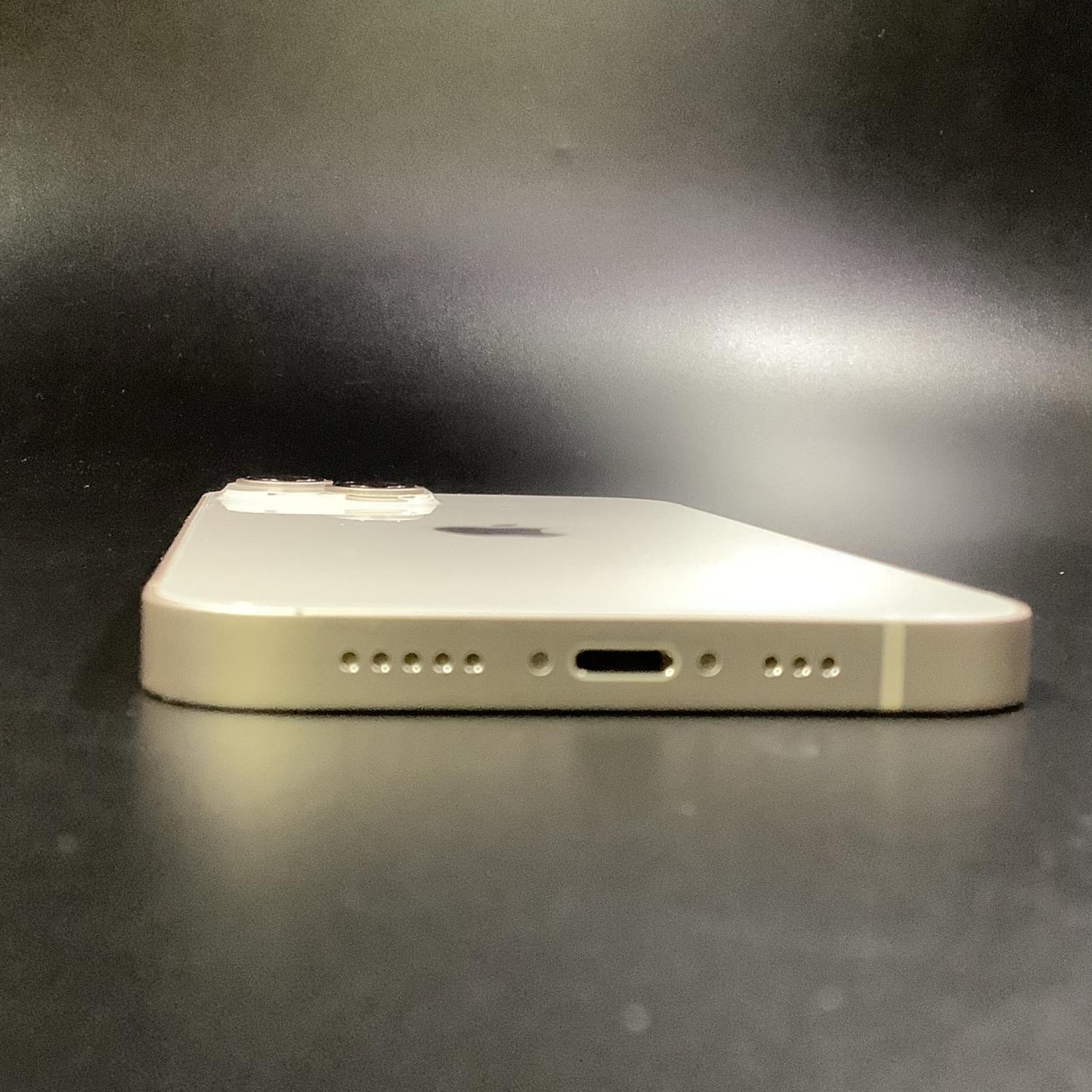 【全額返金保証】【最速発送】Apple iPhone iPhone 13 128GB スターライト au SIMフリー 動作確認済 79%