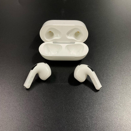 【全額返金保証】【最速発送】Apple AirPods 3 美品 動作確認済