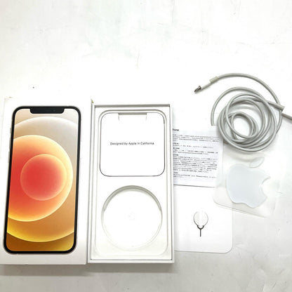 【最速発送】Apple iPhone iPhone 12 128GB ホワイト docomo SIMフリー 白ロム【難有】 80%