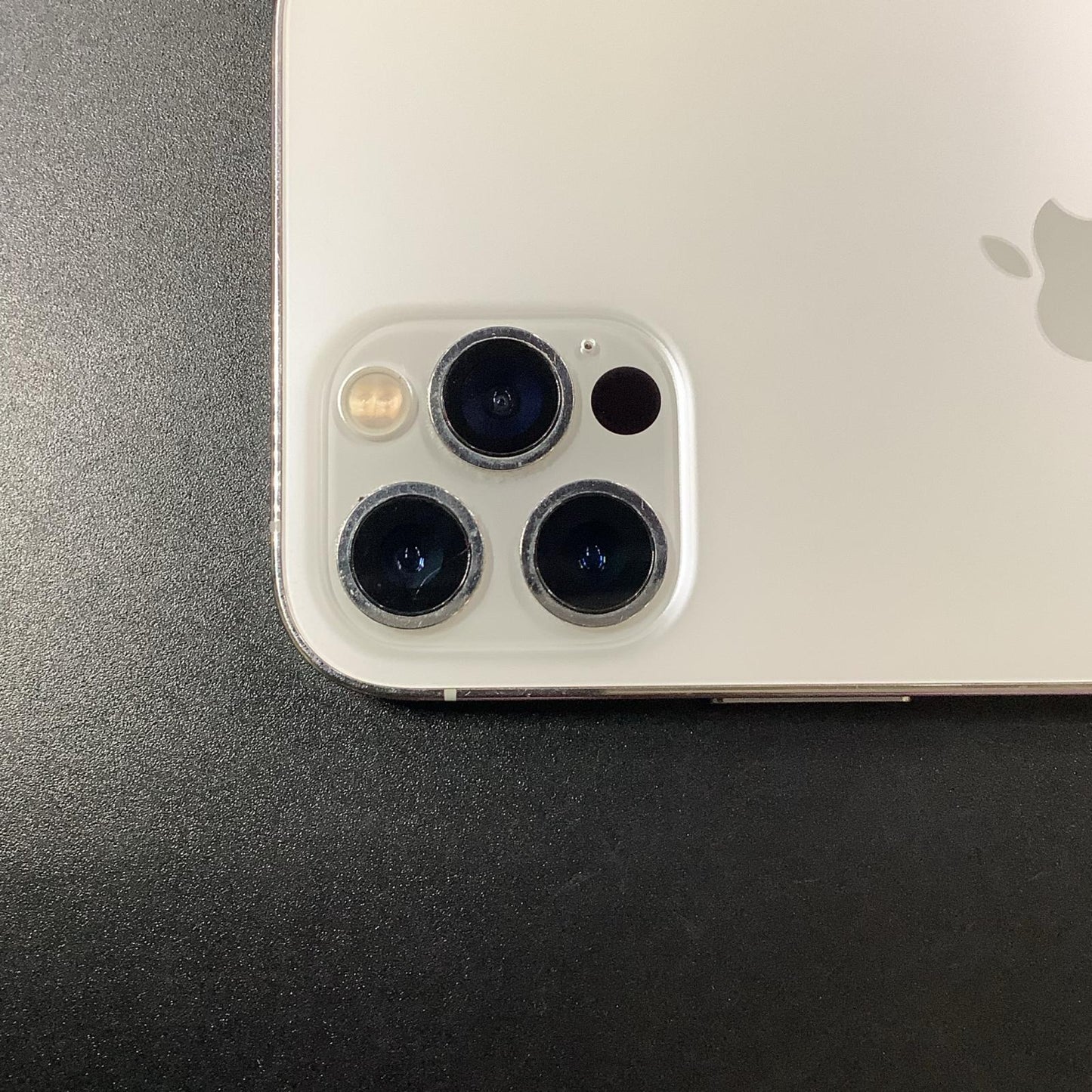 【最速発送】Apple iPhone iPhone 12 Pro 128GB シルバー SIMフリー【難有】 76%