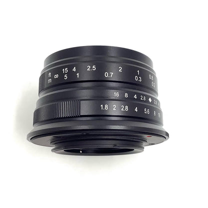 【全額返金保証】【最速発送】七工匠(7artisans) 7artisans 25mm F1.8 25M43B ブラック 超美品 動作確認済