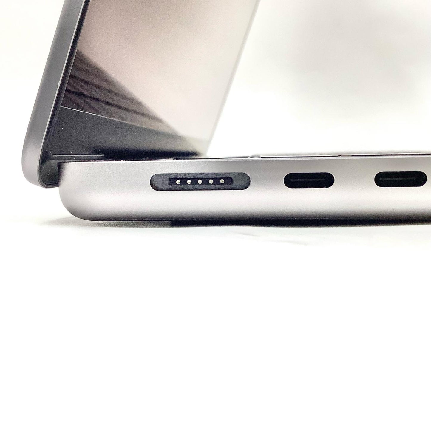 【全額返金保証】【最速発送】Apple MacBook Pro 14インチ 2023 Apple M3 24GB SSD 512GB スペースグレイ 88% 美品 動作確認済