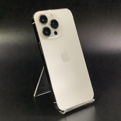 【全額返金保証】【最速発送】Apple iPhone iPhone 13 Pro 256GB シルバー au 白ロム 動作確認済 79%
