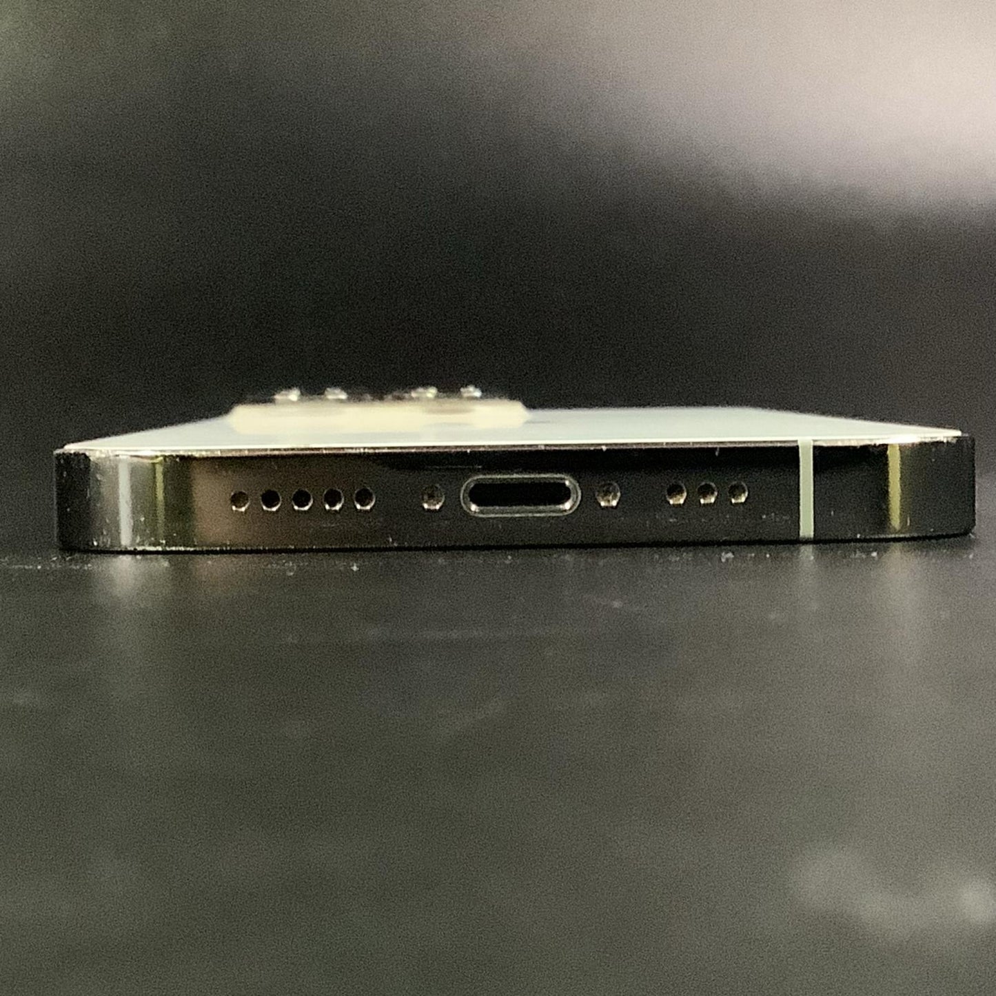 【全額返金保証】【最速発送】Apple iPhone iPhone 13 Pro 256GB シルバー au 白ロム 動作確認済 79%