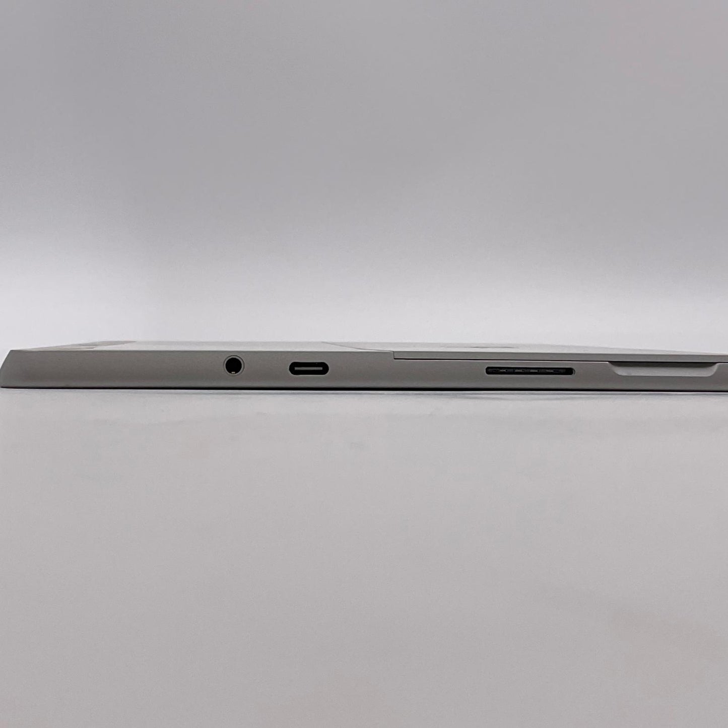 【全額返金保証】【最速発送】Microsoft Surface Go 2 STV-00012 Pentium Gold 4425Y 4GB eMMC 64GB 90.1% 美品 動作確認済