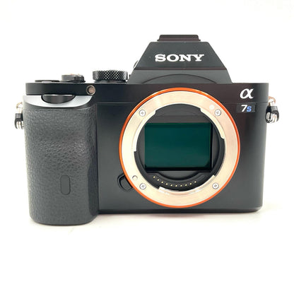 【全額返金保証】【最速発送】Sony デジタル一眼 α7S ILCE-7S ボディ ブラック 動作確認済