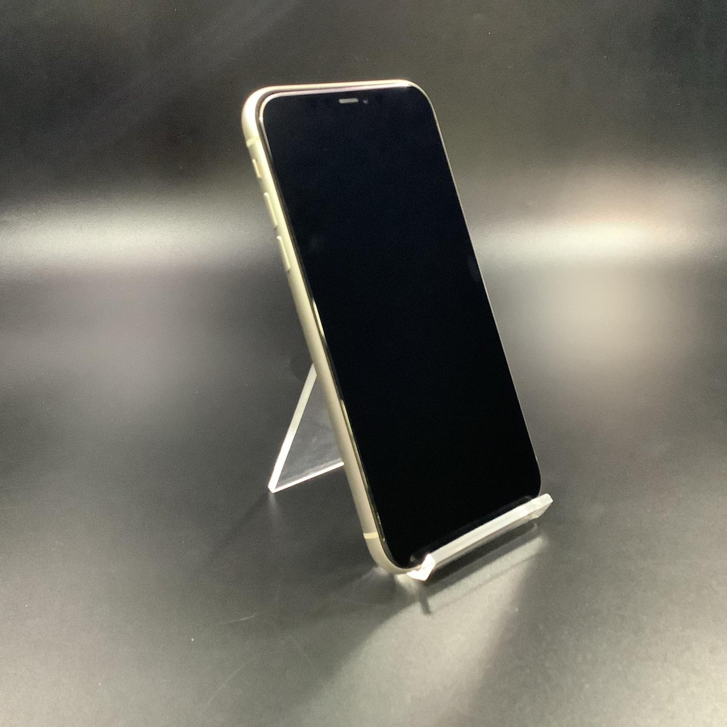 【最速発送】Apple iPhone iPhone 11 128GB ホワイト SIMフリー【難有】 82%