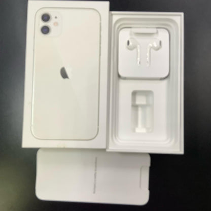 【最速発送】Apple iPhone iPhone 11 128GB ホワイト SIMフリー【難有】 82%