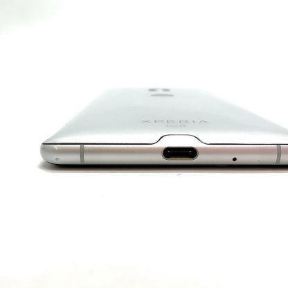 【全額返金保証】【最速発送】Sony Xperia XZ3 64GB ホワイトシルバー au SOV39 白ロム 美品 動作確認済