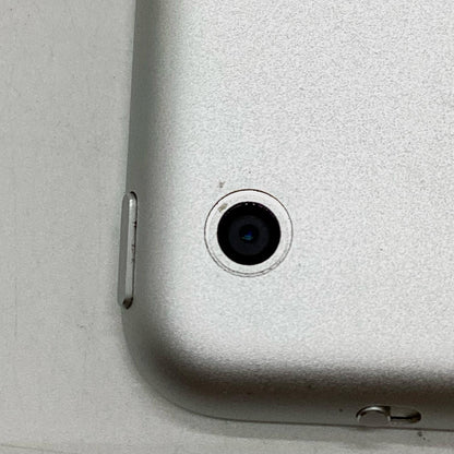 【最速発送】Apple iPad mini 7.9インチ 第2世代 32GB シルバー Wi-Fi【難有】