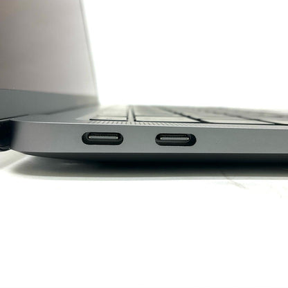 【全額返金保証】【最速発送】Apple MacBook Air 13.3インチ 2020 Intel Core i3 1.1GHz 8GB 256GB スペースグレイ 82.5% 動作確認済
