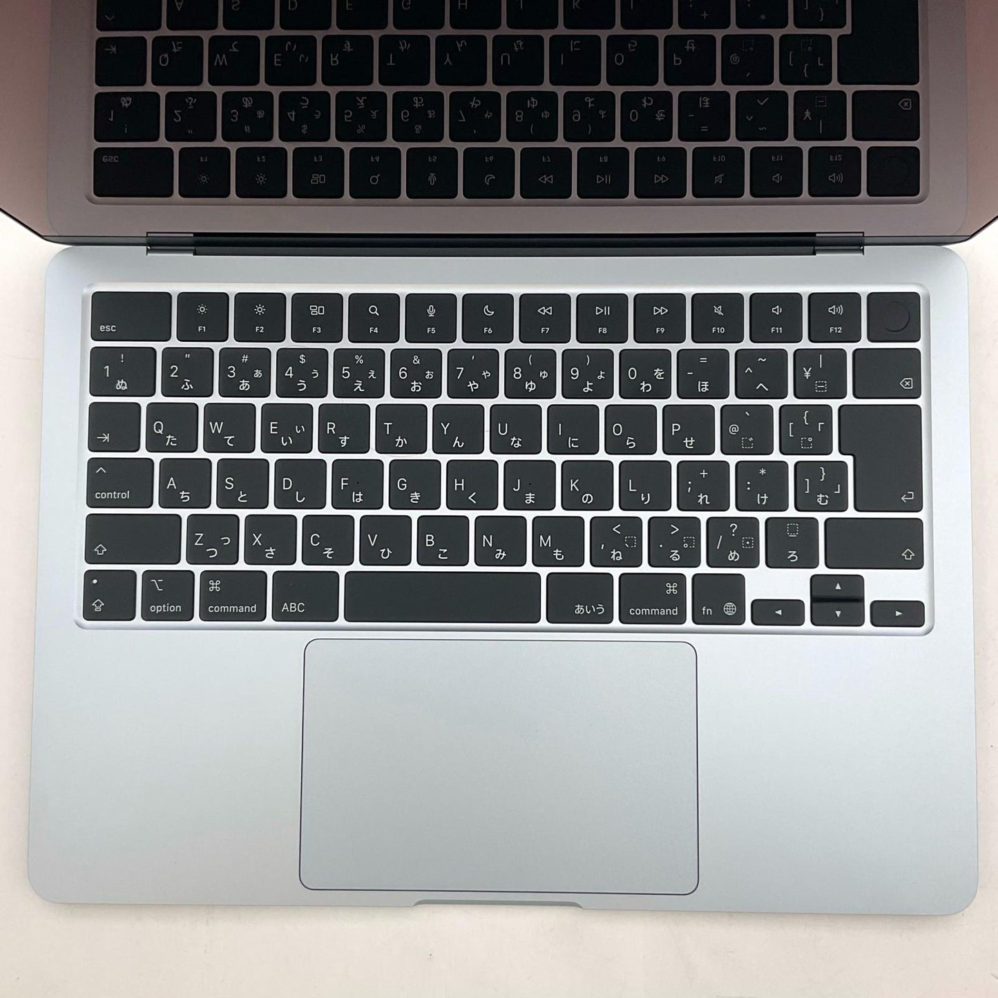 【全額返金保証】【最速発送】Apple MacBook Air 13.6インチ 2025 Apple M4 16GB 256GB スカイブルー 100% 超美品 動作確認済