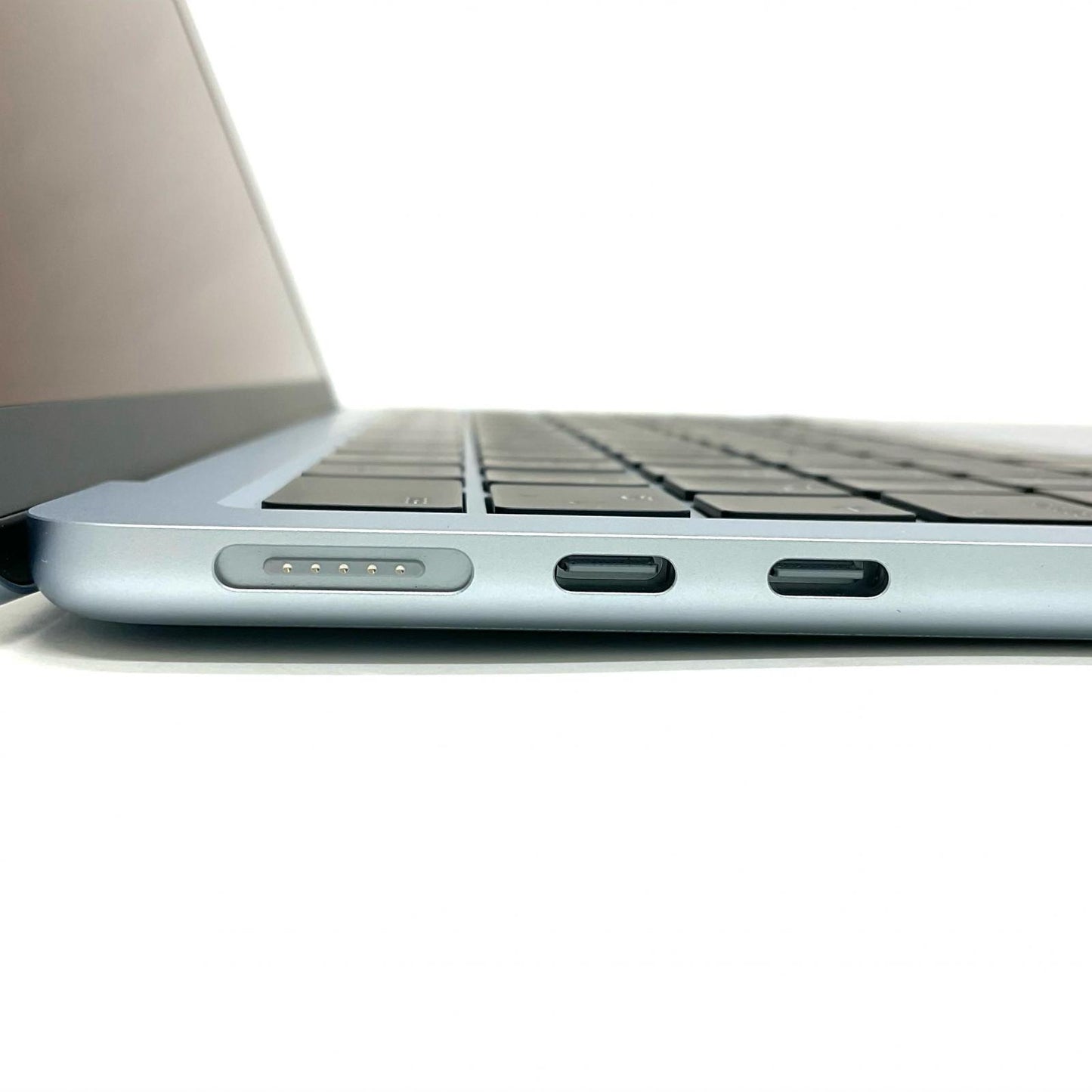 【全額返金保証】【最速発送】Apple MacBook Air 13.6インチ 2025 Apple M4 16GB 256GB スカイブルー 100% 超美品 動作確認済