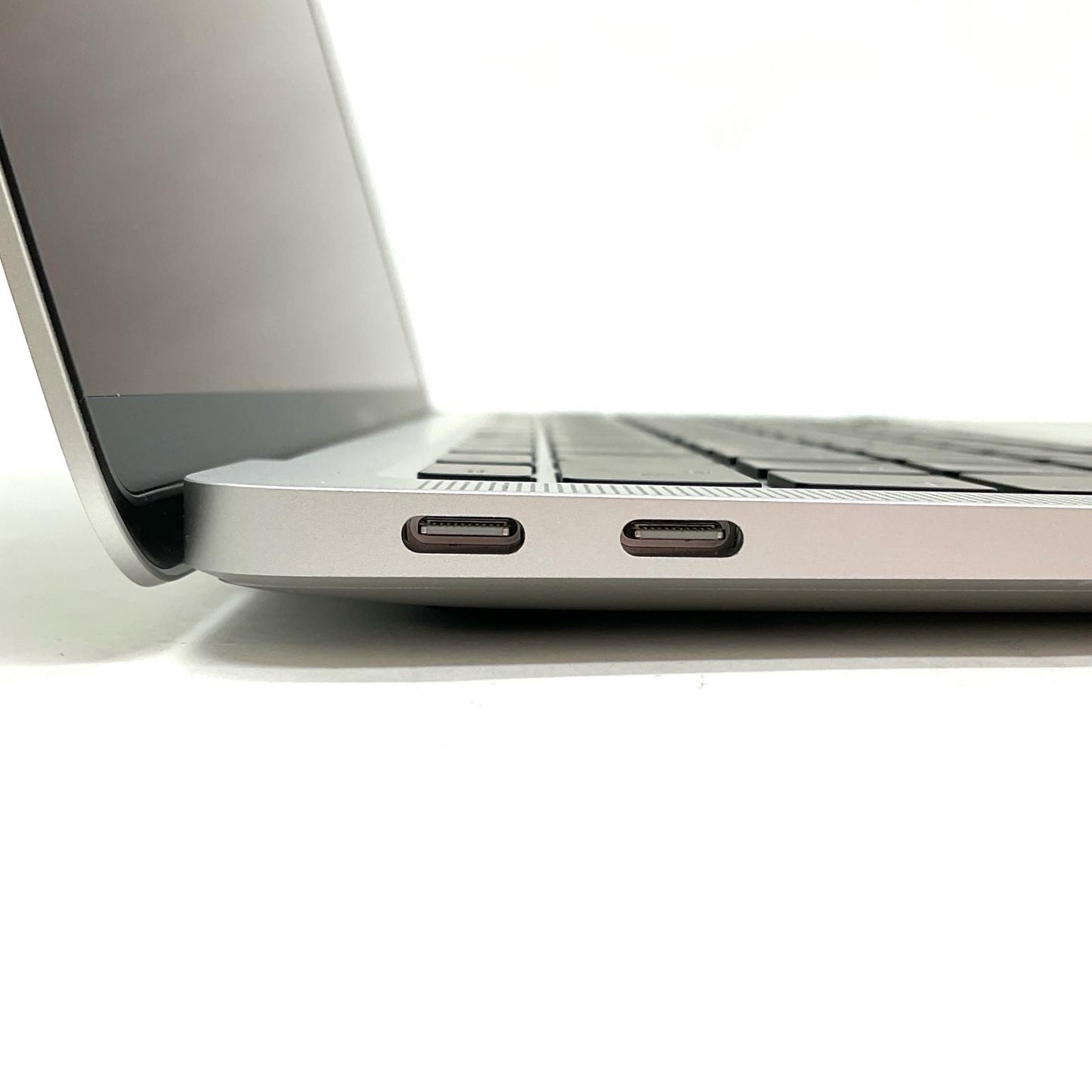 【最速発送】Apple MacBook Air 13インチ 2020 Apple M1 8GB 256GB シルバー【難有】