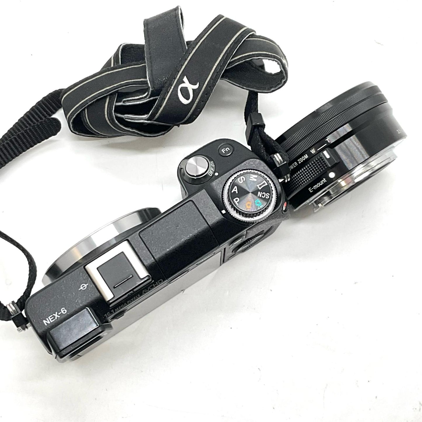 【全額返金保証】【最速発送】Sony デジタル一眼 α NEX-6L パワーズームレンズキット ブラック 美品 動作確認済