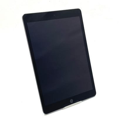【全額返金保証】【最速発送】Apple iPad iPad 10.2インチ 第9世代 256GB シルバー Wi-Fi 美品 動作確認済