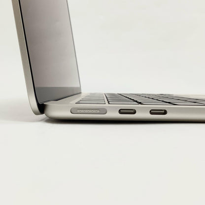 【全額返金保証】【最速発送】Apple MacBook Air 13.6インチ 2025 Apple M4 16GB 256GB シルバー 99.7% 超美品 動作確認済
