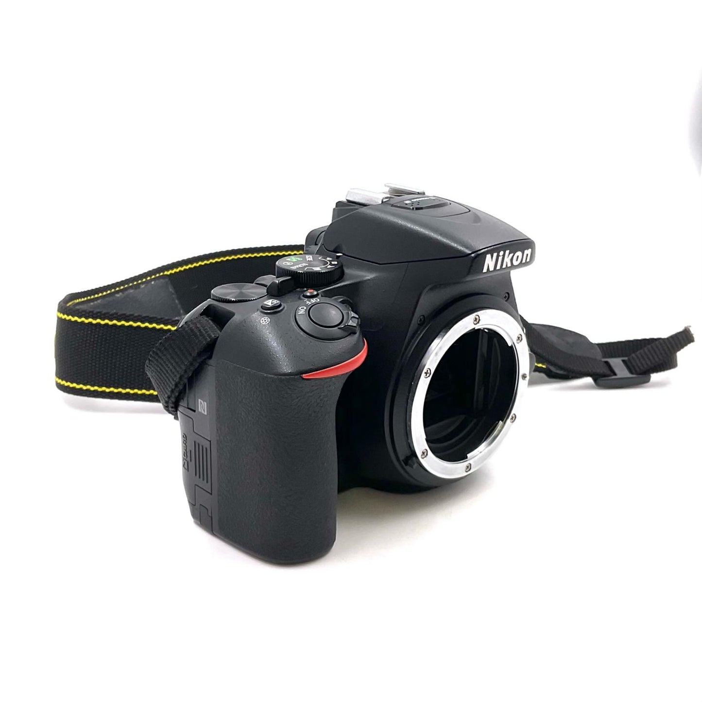 【全額返金保証】【最速発送】Nikon デジタル一眼 D5600 ボディ ブラック 美品 動作確認済