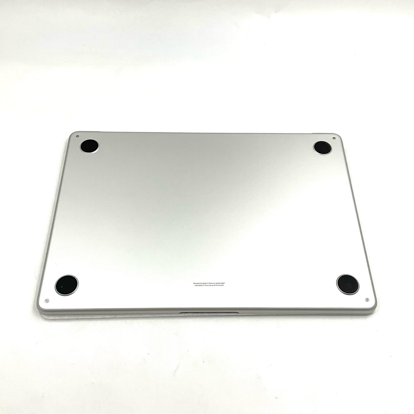 【全額返金保証】【最速発送】Apple MacBook Air 13.6インチ 2022 Apple M2 16GB 256GB シルバー 93.5% 美品 動作確認済