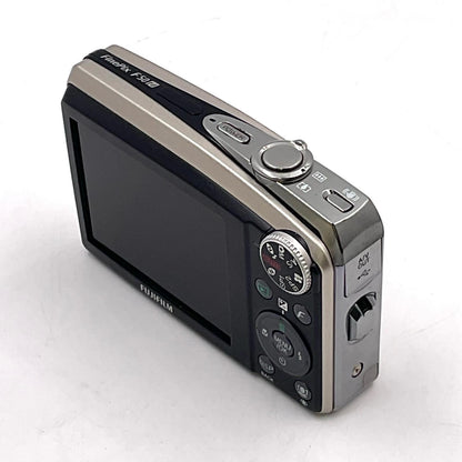【最速発送】FUJIFILM コンパクトデジタルカメラ FinePix F50fd シルバー【難有】