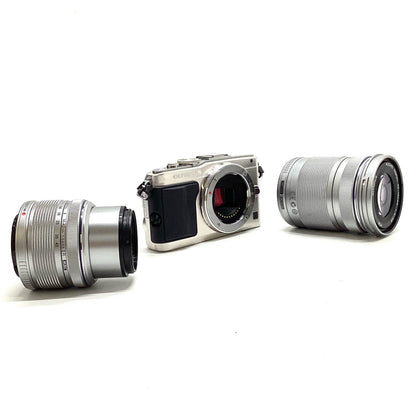 【全額返金保証】【最速発送】OLYMPUS デジタル一眼 OLYMPUS PEN Lite E-PL5 ダブルズームキット [シルバー] シルバー 美品 動作確認済