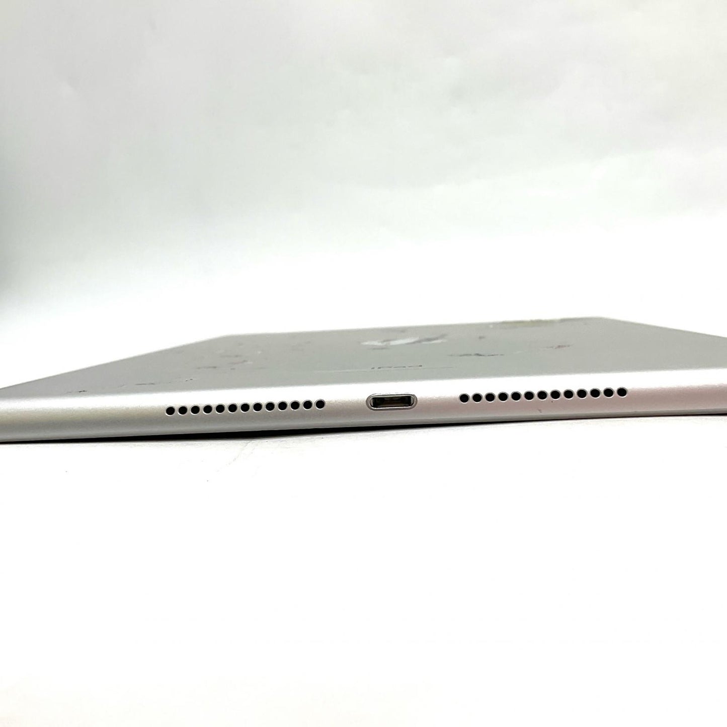 【全額返金保証】【最速発送】Apple iPad iPad 10.2インチ 第9世代 64GB シルバー WiFi+Cellular Softbank 動作確認済