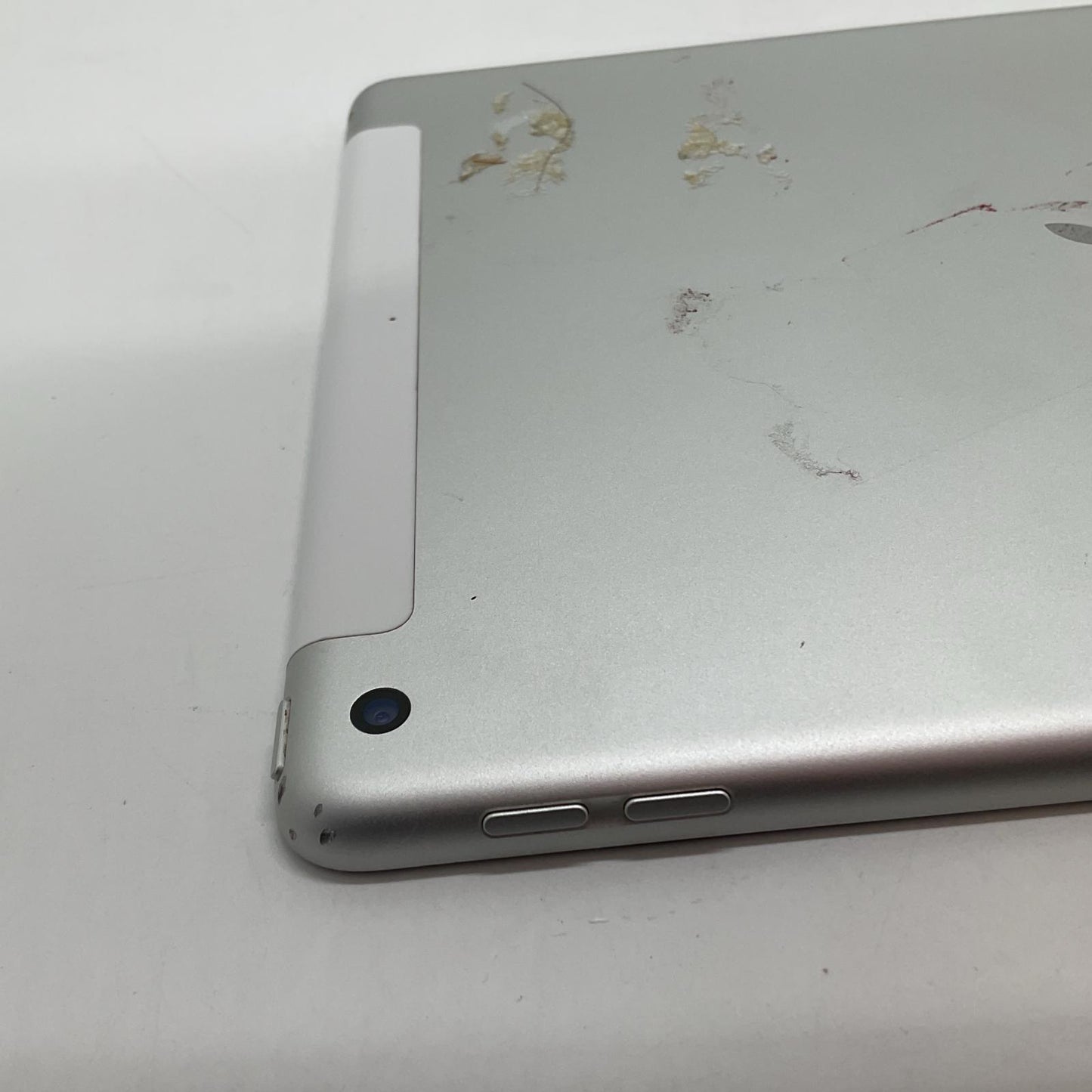 【全額返金保証】【最速発送】Apple iPad iPad 10.2インチ 第9世代 64GB シルバー WiFi+Cellular Softbank 動作確認済