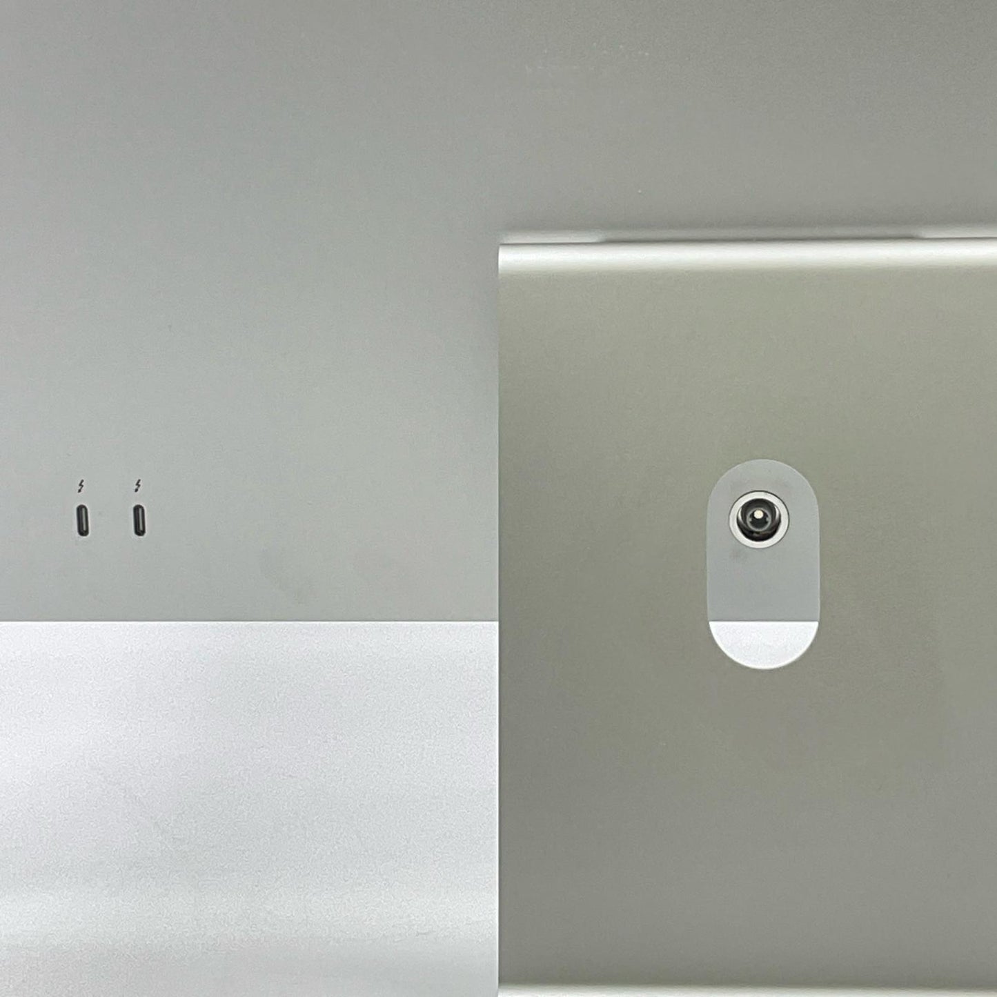 【全額返金保証】【最速発送】Apple iMac 24インチ M1 8コア 8GB SSD 256GB シルバー 美品 動作確認済