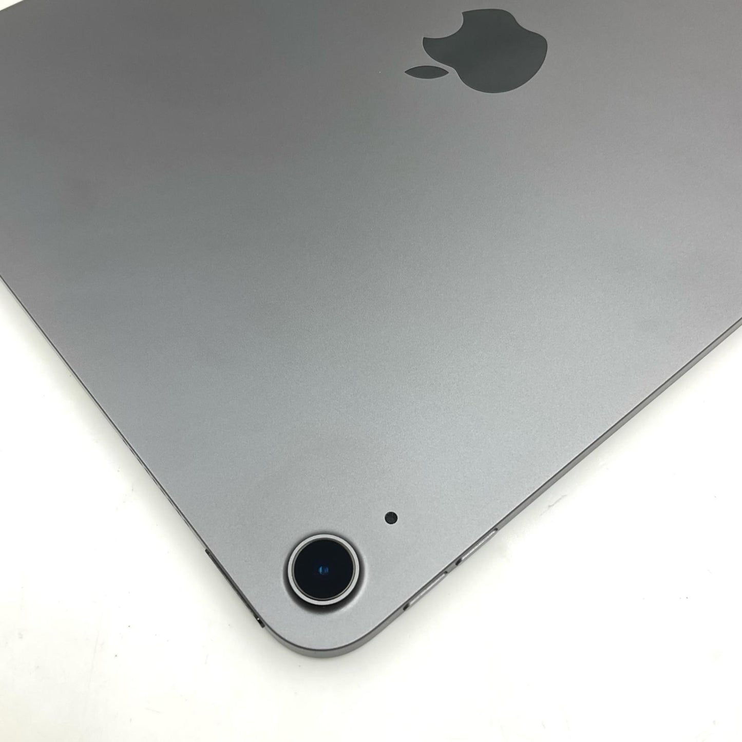 【全額返金保証】【最速発送】Apple iPad Air 10.9インチ 第5世代 256GB スペースグレイ Wi-Fi 美品 動作確認済