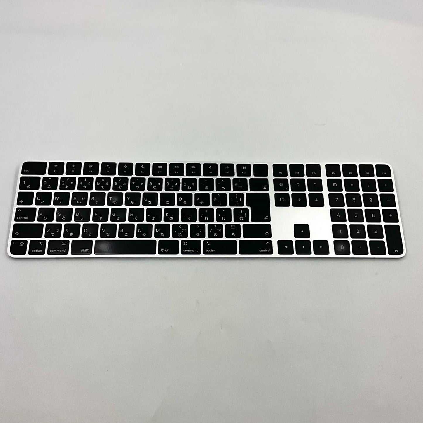 【全額返金保証】【最速発送】Apple Magic Keyboard テンキー付き [ブラック] MMMR3J/A A2520 美品 動作確認済