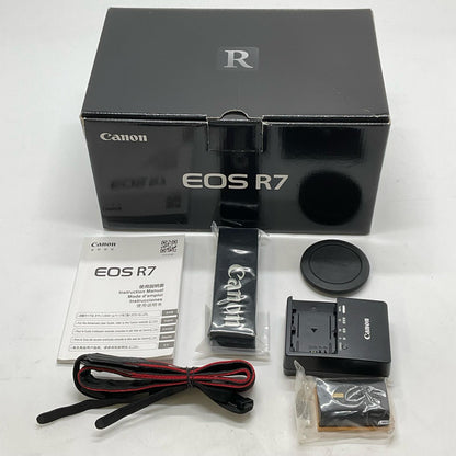 【全額返金保証】【最速発送】Canon デジタル一眼 EOS R7 ボディ ブラック 美品 動作確認済