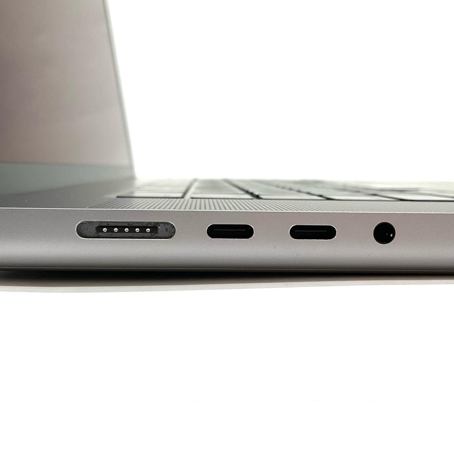【全額返金保証】【最速発送】Apple MacBook Pro Pro 16インチ 2021 Apple M1 Max 64GB 2TB シルバー 86% 美品 動作確認済