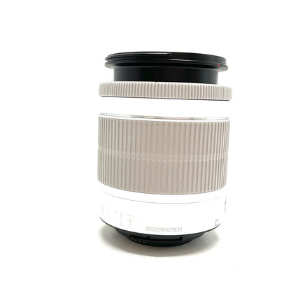 【全額返金保証】【最速発送】Canon EF-S18-55mm F3.5-5.6 IS STM [ホワイト] 美品 動作確認済