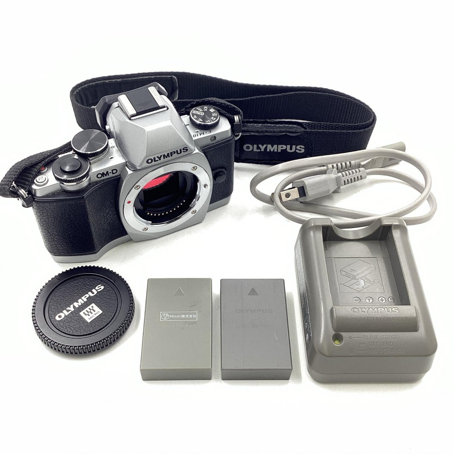 【全額返金保証】【最速発送】OLYMPUS デジタル一眼 OM-D E-M10 ボディ シルバー 動作確認済
