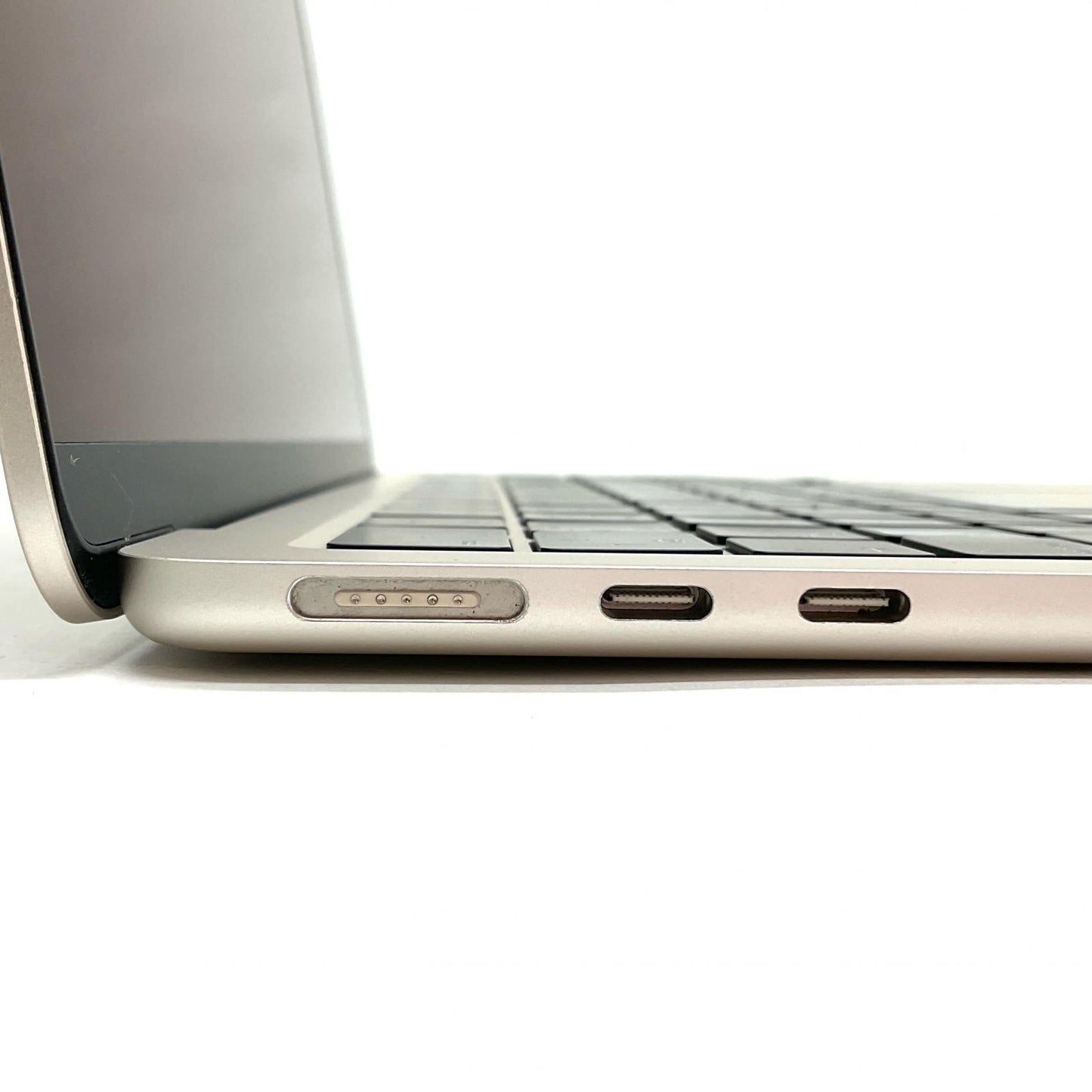 【全額返金保証】【最速発送】Apple MacBook Air 13インチ 2022 Apple M2 8GB 256GB スターライト 82% 動作確認済