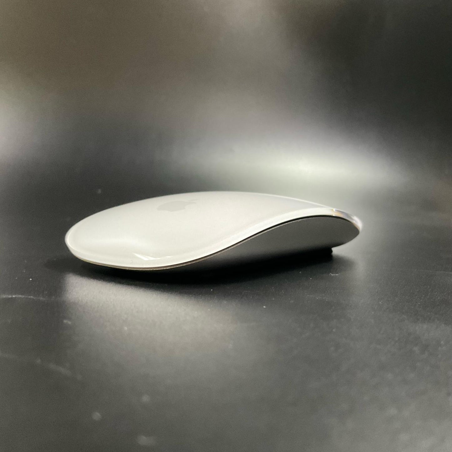 【全額返金保証】【最速発送】Apple Magic Mouse MK2E3J/A 美品 動作確認済