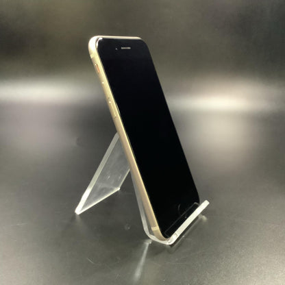 【全額返金保証】【最速発送】Apple iPhone iPhone SE（第3世代） 64GB スターライト Softbank SIMフリー 美品 動作確認済 84%