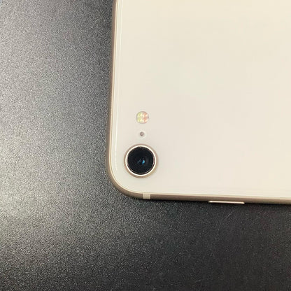 【全額返金保証】【最速発送】Apple iPhone iPhone SE（第3世代） 64GB スターライト Softbank SIMフリー 美品 動作確認済 84%