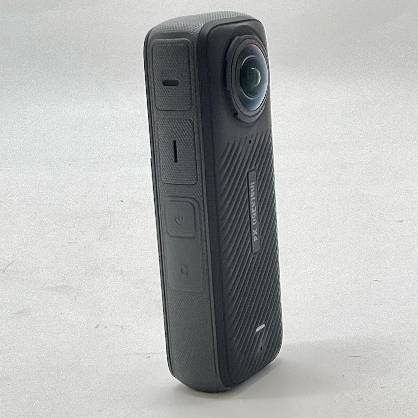 【全額返金保証】【最速発送】Insta360 Insta360 X4 [ブラック] 美品 動作確認済