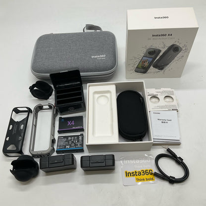 【全額返金保証】【最速発送】Insta360 Insta360 X4 [ブラック] 美品 動作確認済