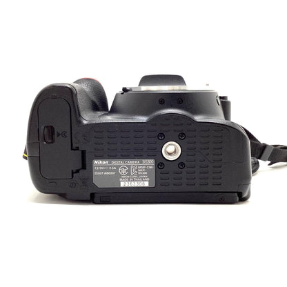 【最速発送】Nikon デジタル一眼 D5300 ボディ ブラック【難有】