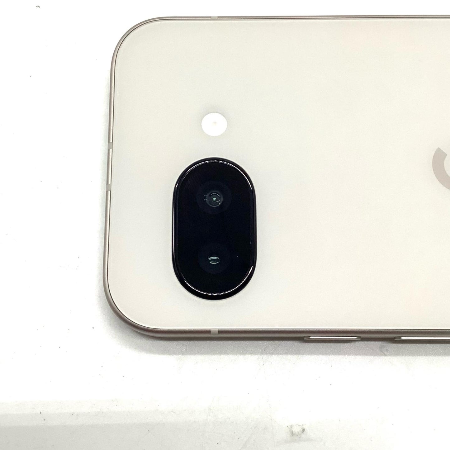 【全額返金保証】【最速発送】Google Pixel 9a 128GB docomo SIMフリー 白ロム 超美品 動作確認済