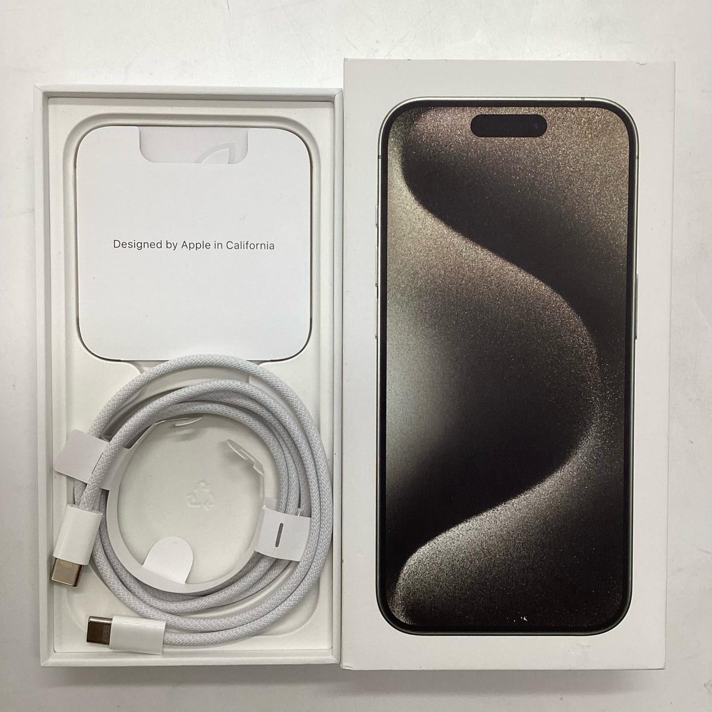 【全額返金保証】【最速発送】Apple iPhone iPhone 15 Pro 128GB ナチュラルチタニウム SIMフリー 美品 動作確認済 83%